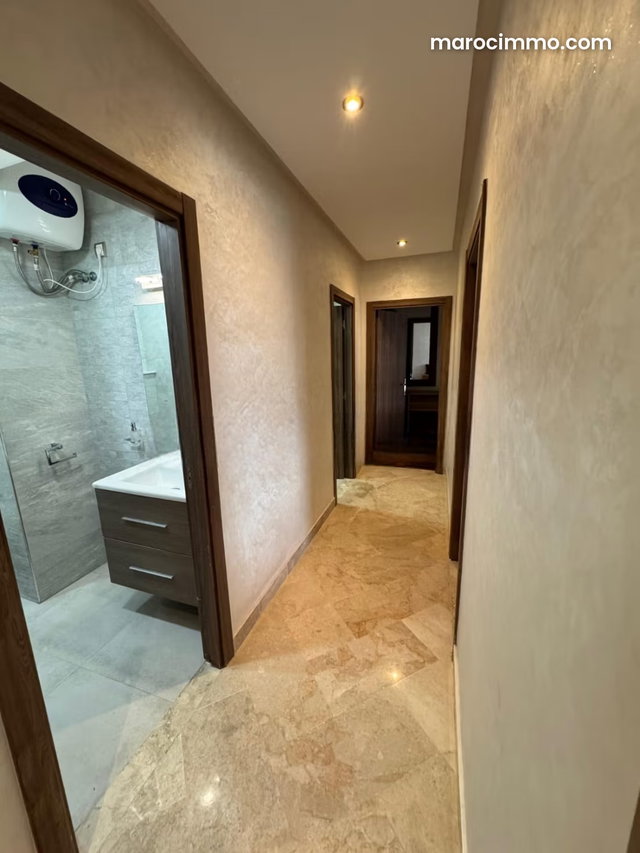 Magnifique appartement à vendre avec meubles — 4