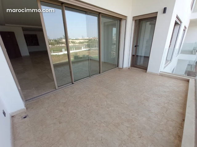 Magnifique appartement à Louer à Menzah — 3