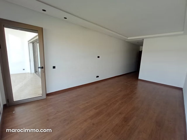 Magnifique appartement à Louer à Menzah — 2