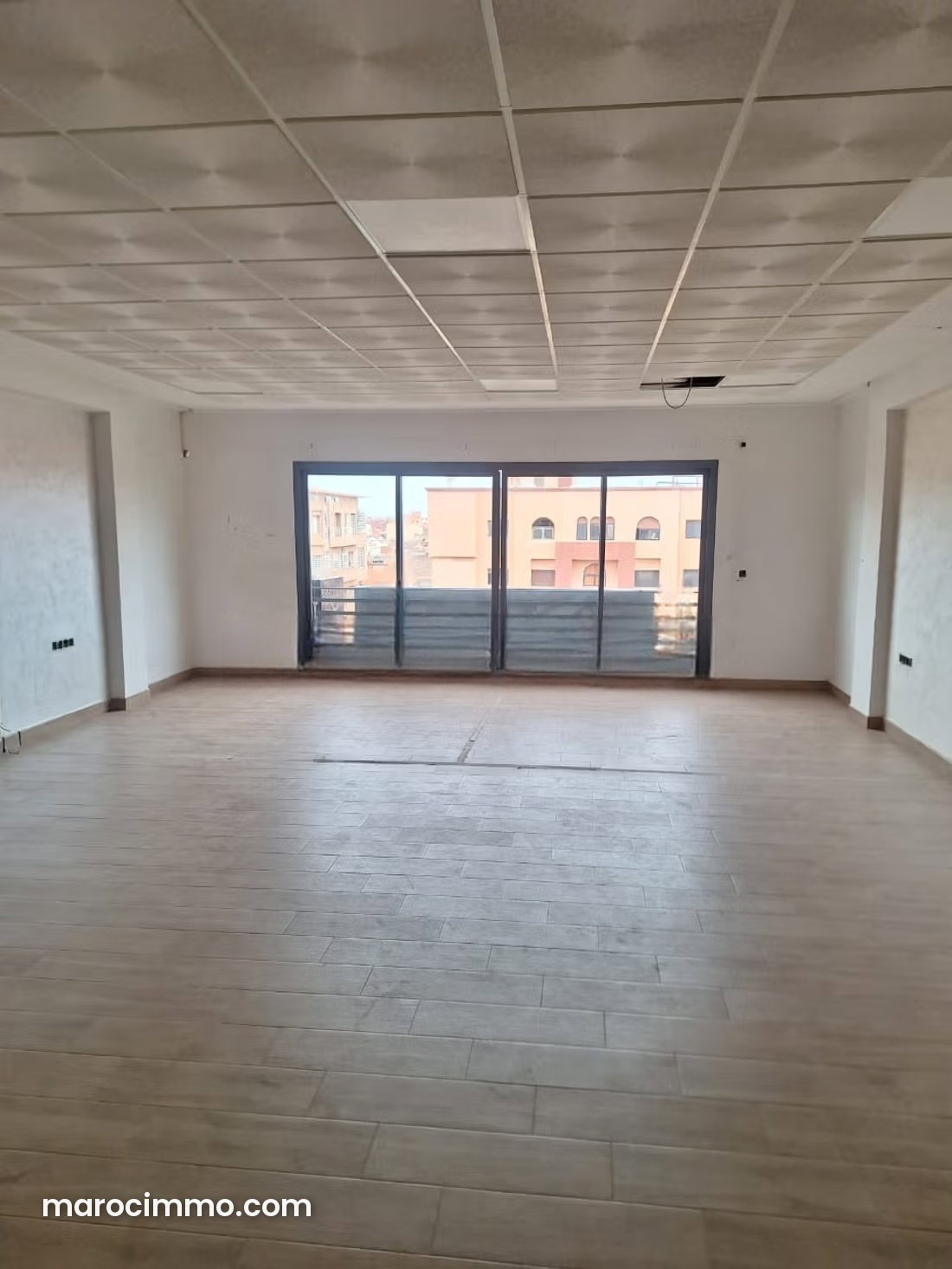 60 m² Office for Rent in Massira 2, Marrakech, with Garage — Marrakesh