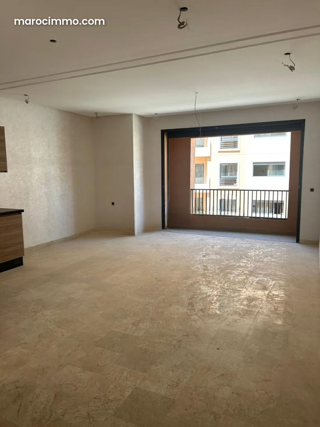 45 m² Apartment for Sale in Guéliz, Marrakech, Parking Included — Marrakesh