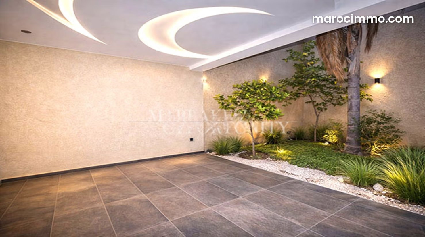 Appartement 130 m² avec piscine et jardin, Route de Casablanca — Marrakech