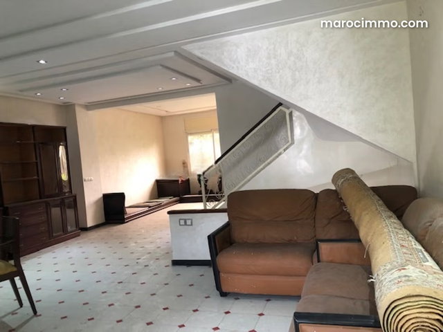 Villa triplex rénovée au quartier — 3