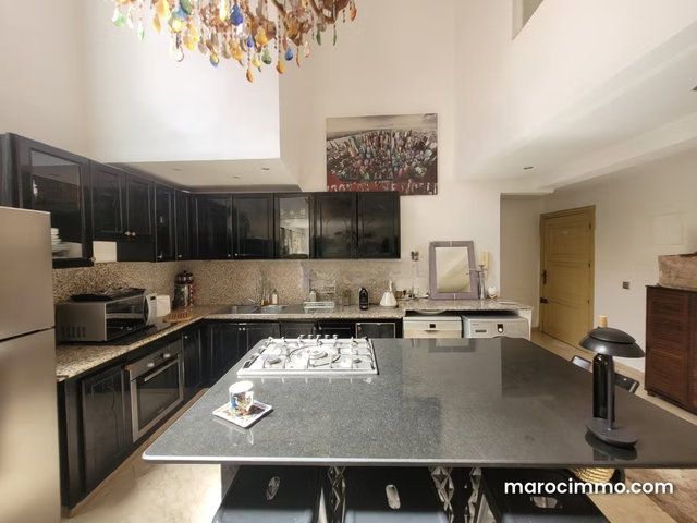 Duplex Meublé à louer en longue durée — 2