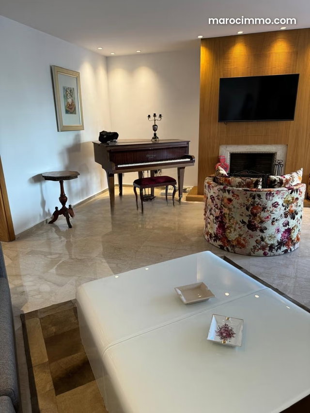 Beautiful Apt for Rent with Sea View in Ain Diab Secure Residence — 4