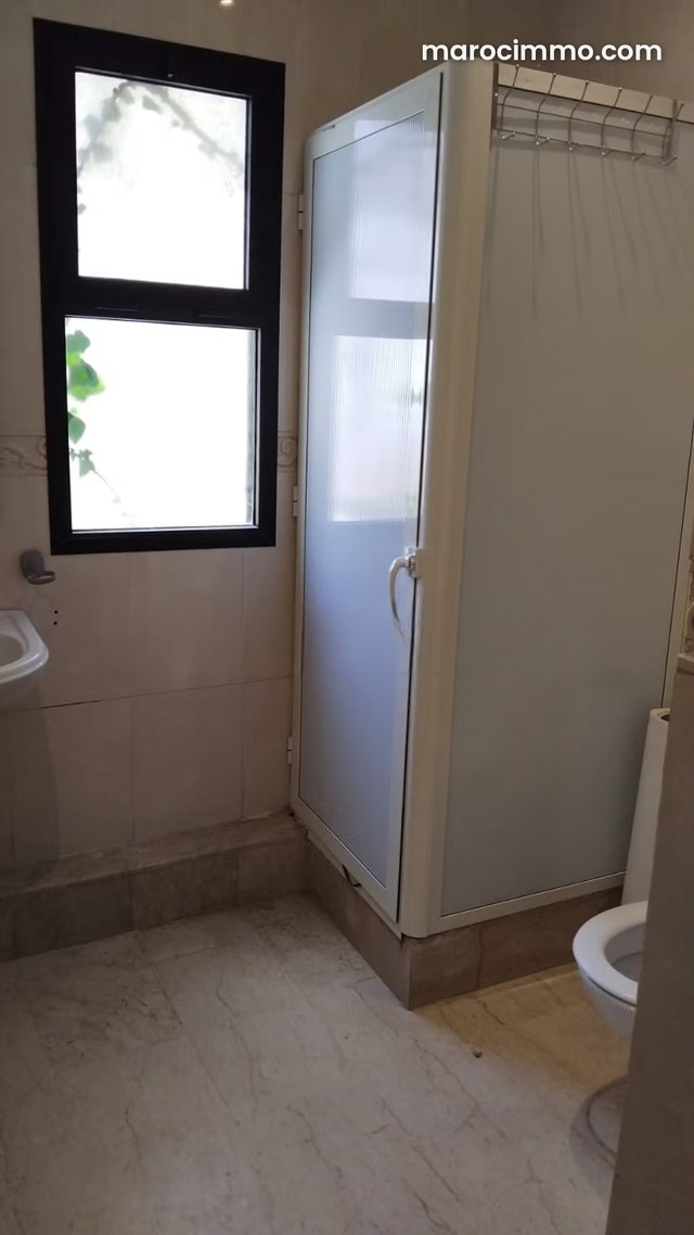 Appartement bien entretenu à louer– les oranger — 2