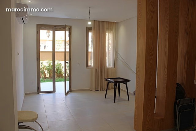 Appartement avec jardin a LOUER VIDE — 4