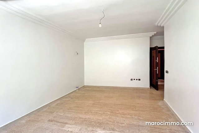 Appartement 2 chambres, balcons, Quartier V. HUGO — 5