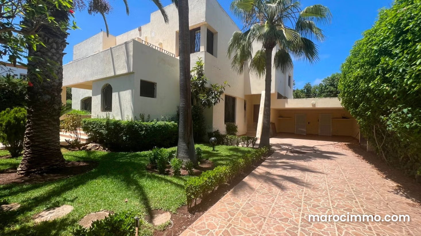 Villa 800 m² avec jardin à louer, Riyad, Rabat — Rabat