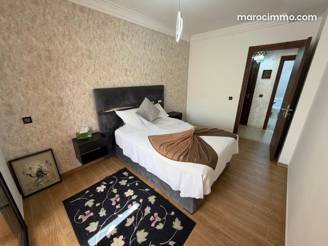 Vend appartement à Ain Mezouar. 2 chambres — 3