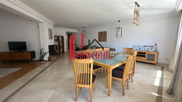 RACINE meublé 3ch ch perso, terrasse, 2pl garage — 4