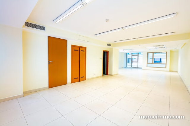 Modern Office Near Royal Mansour Modern — 3