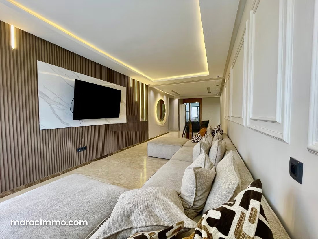 126 sqm Top-Floor Apartment with Terrace, Les Princesses, Casablanca — Casablanca