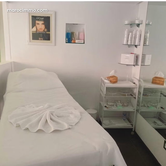 Louez le local idéal à Guéliz. Superficie 80 m² — 4