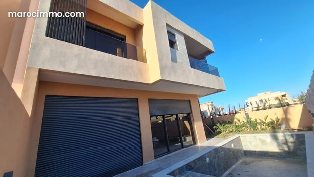 A VENDRE Magnifiques Villas Neuves — 2