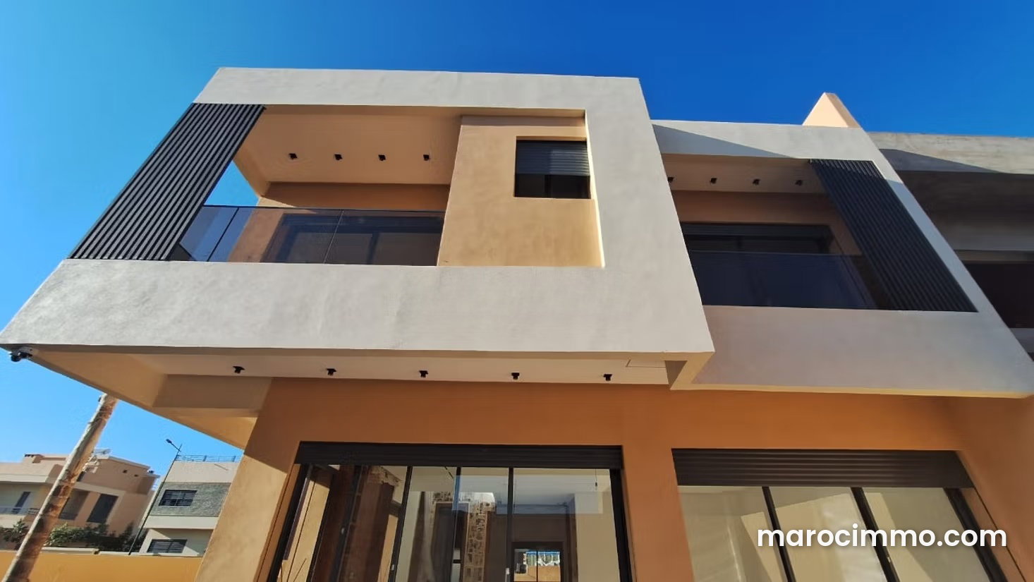 Appartement 300 m² avec piscine et jardin, Agdal, Marrakech — Marrakech