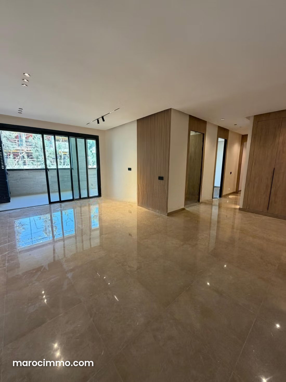 130 sqm Apartment for Rent in Souissi, Rabat, Bright and Refined — Rabat