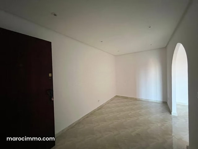 Appartement ou Bureau vide à louer – Guéliz — 5