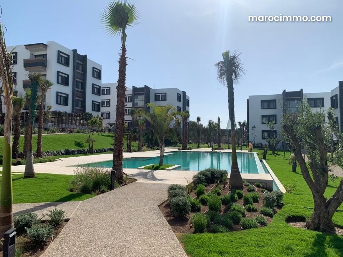 133 m² Apartment with Swimming Pool and Terrace in Dar Bouazza — Dar Bouazza