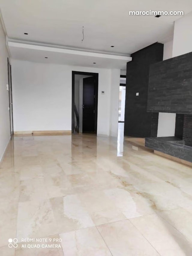 Location d’un superbe appartement deux chambres à LA CGI — 2