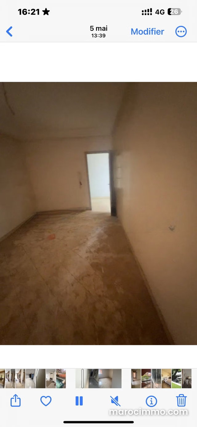Appartement 3 chambres à vendre à Hivernage. Surface totale 128 m². Vue sur les montagnes — 5