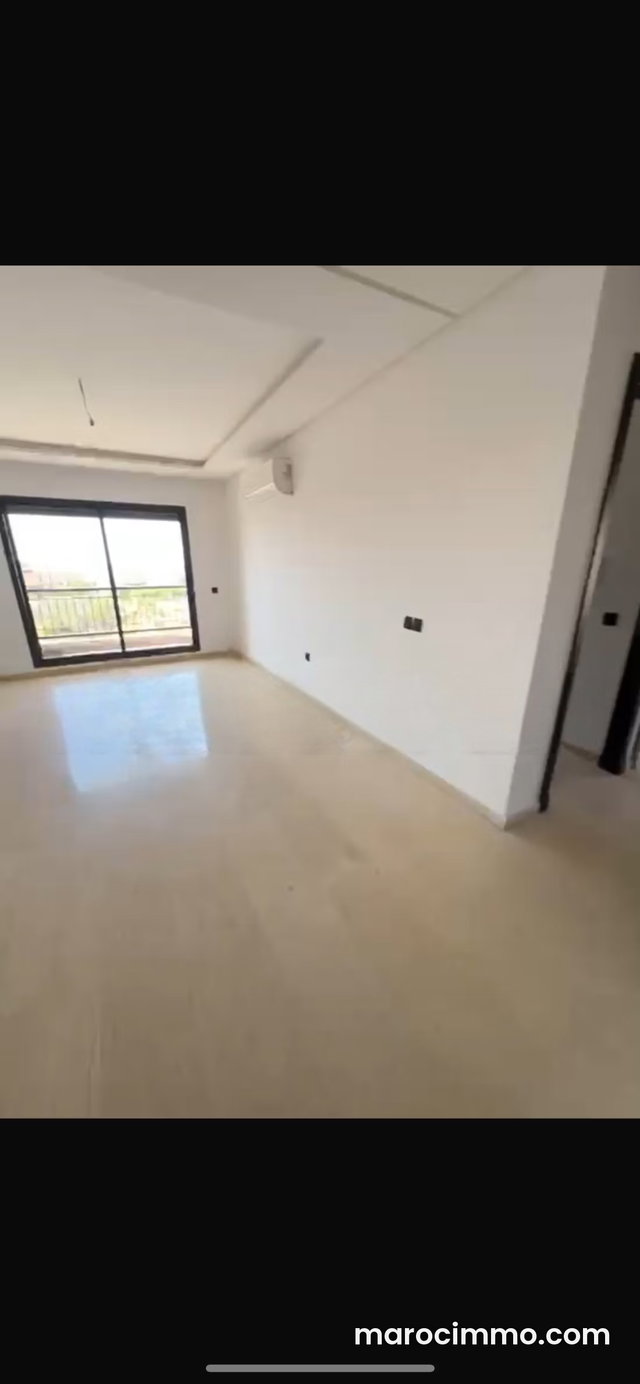 Appartement 3 chambres Haut Standing à Vendre – Route de Casablanca, Marrakech — 4