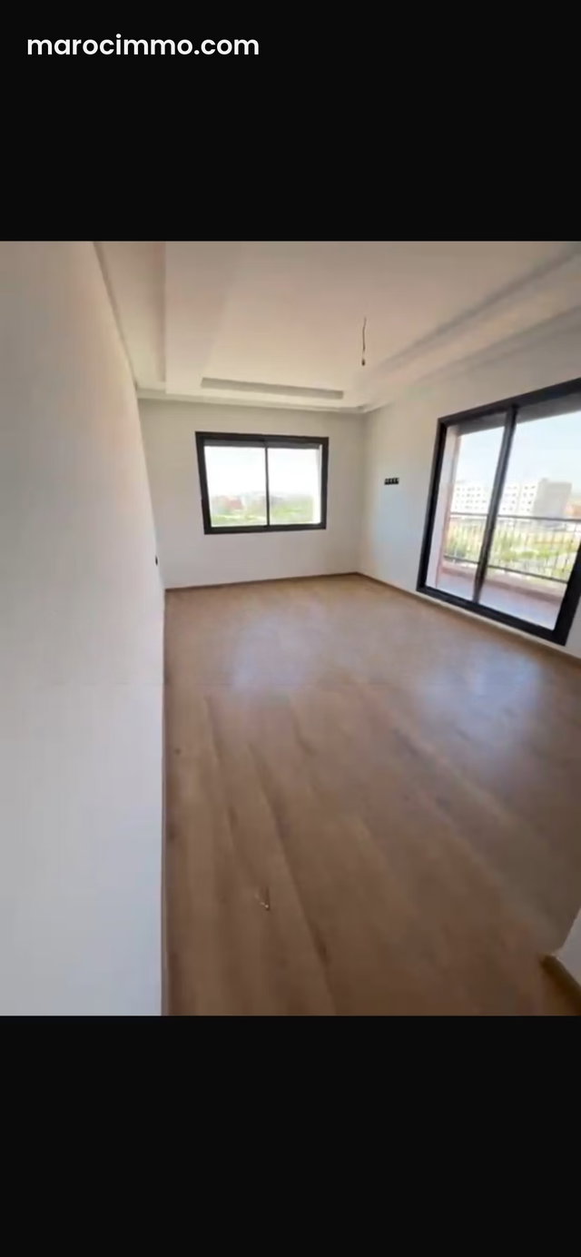 Appartement 3 chambres Haut Standing à Vendre – Route de Casablanca, Marrakech — 3