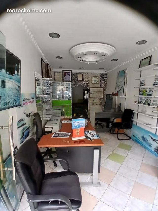 Local commercial titre — 3