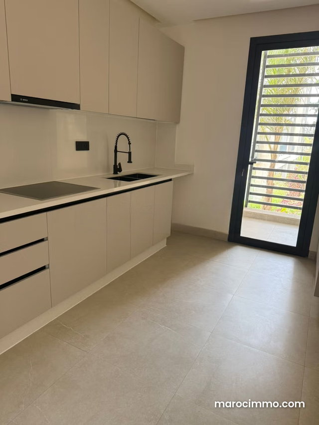Superbe Appartement à Louer – L’Orangeraie, Rabat — 2