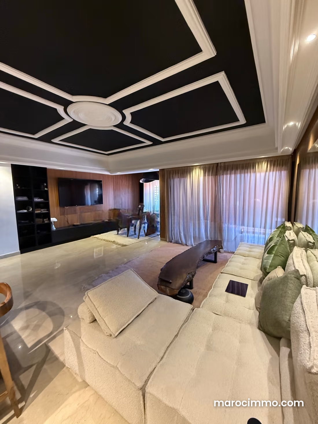 138 sqm Furnished Apartment with Terrace and Garage, Gueliz, Marrakech — Marrakesh