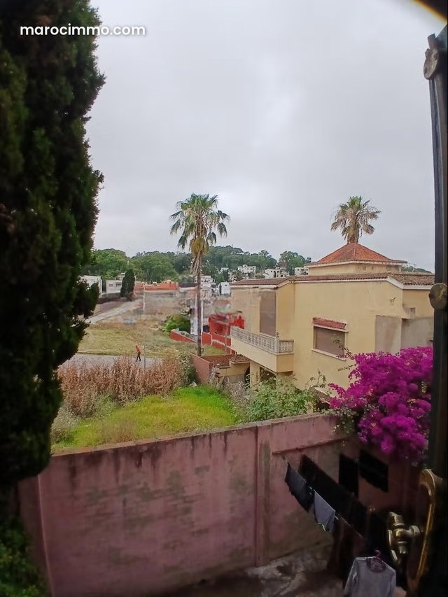 Jolie villa dans un quartier tres calme — 3