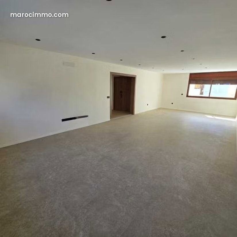 199 sqm Apartment, 3 Bedrooms, Racine, Casablanca — Casablanca