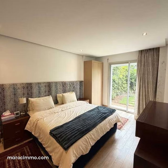 Appartement à Vendre de 285.0 m² à Bouskoura, Ville Verte — 4