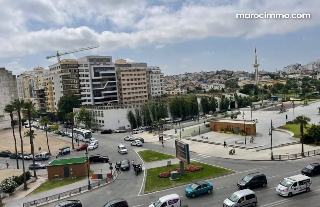 شقة مشرقة للبيع في قلب طنجة سنتر — طنجة