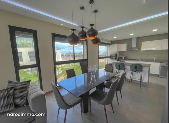 Duplex à vendre en exclusivité au CFC — 3
