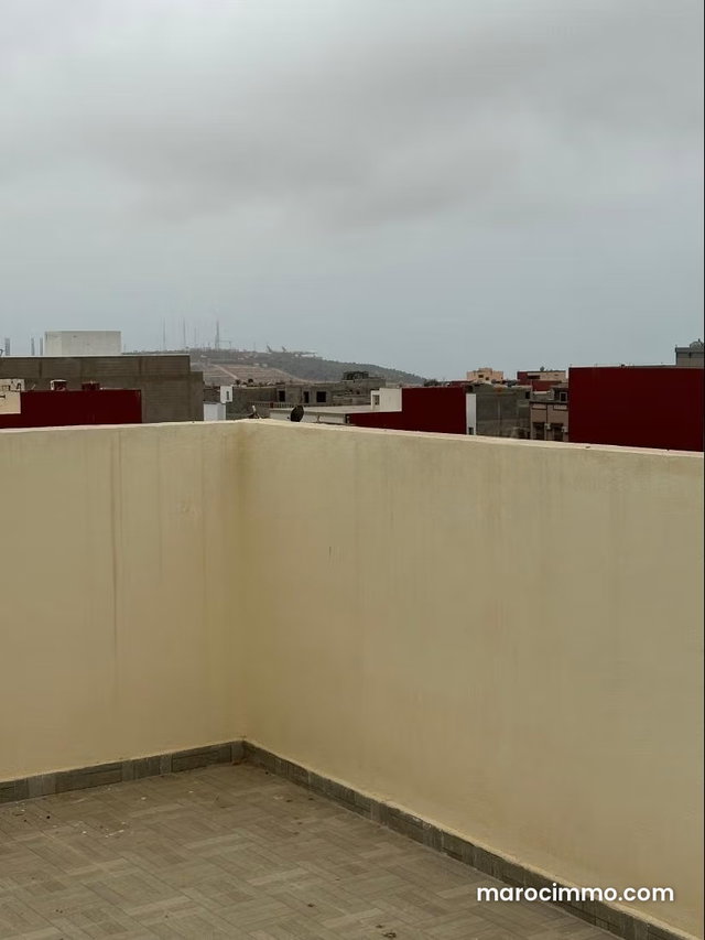 Appartement gros œuvres taddart anza 95m2 — 2