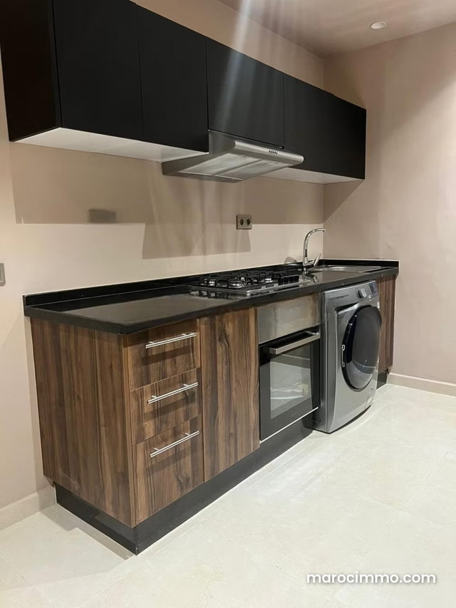Très bel appartement en location à Agdal. Superficie 63 m². Concierge — 3
