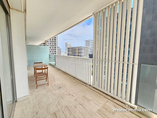 Spacious Studio with Large Terrace — 5