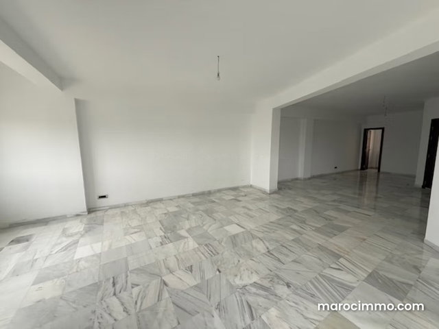 2 Bureaux bien placé à SAFI — 3
