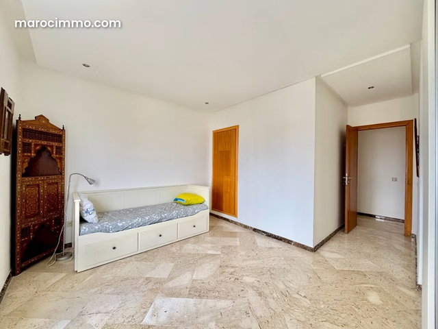 Exceptional South-Facing Apartment with Ocean View — 5