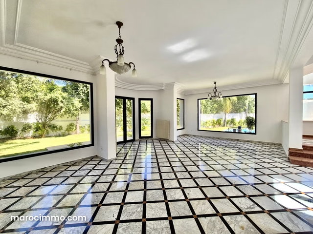 Villa Vide avec Jardin et Piscine Manar — 5