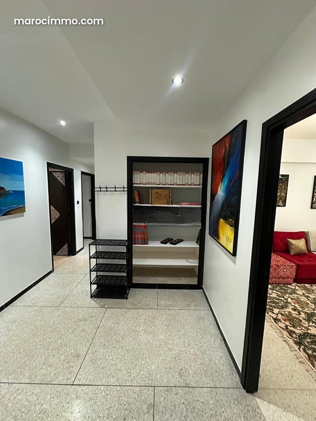 Très bel appartement en location en Hassan Centre Ville. 4 grandes pièces. Bien meublé — 3