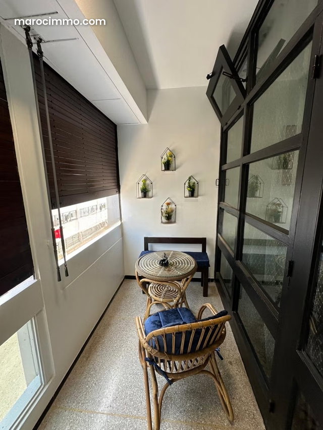 Très bel appartement en location en Hassan Centre Ville. 4 grandes pièces. Bien meublé — 5