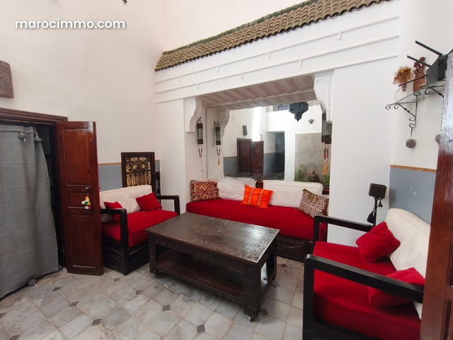 TOP AFFAIRE. Riad titré a côté Jemma el fna — 3