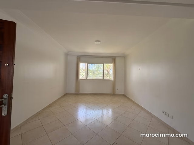 Joli appartement à louer à Oulad mtaa Hay Riad — 4