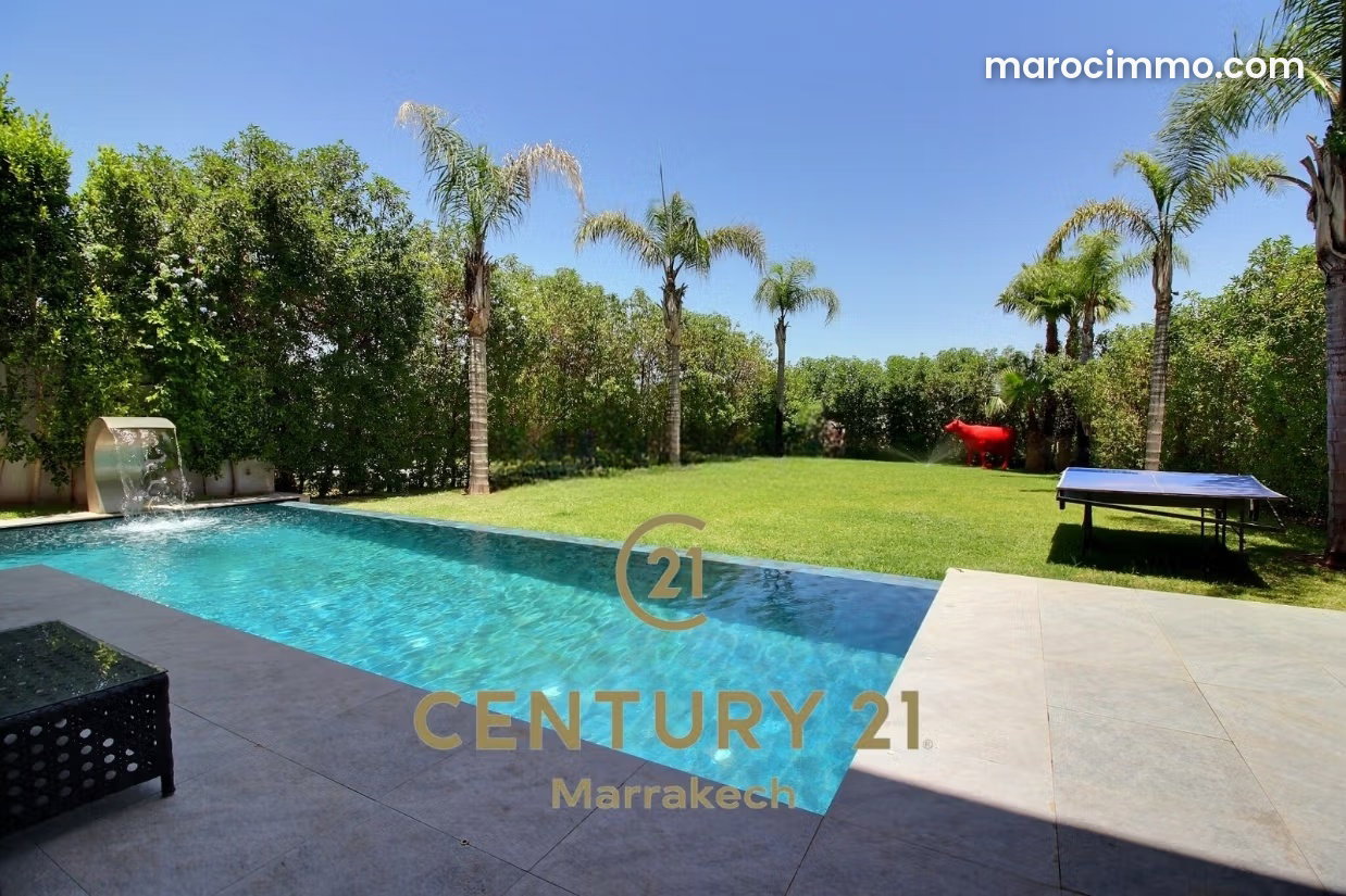 Villa 590 m² avec piscine et vue montagne, Agdal, Marrakech — Marrakech