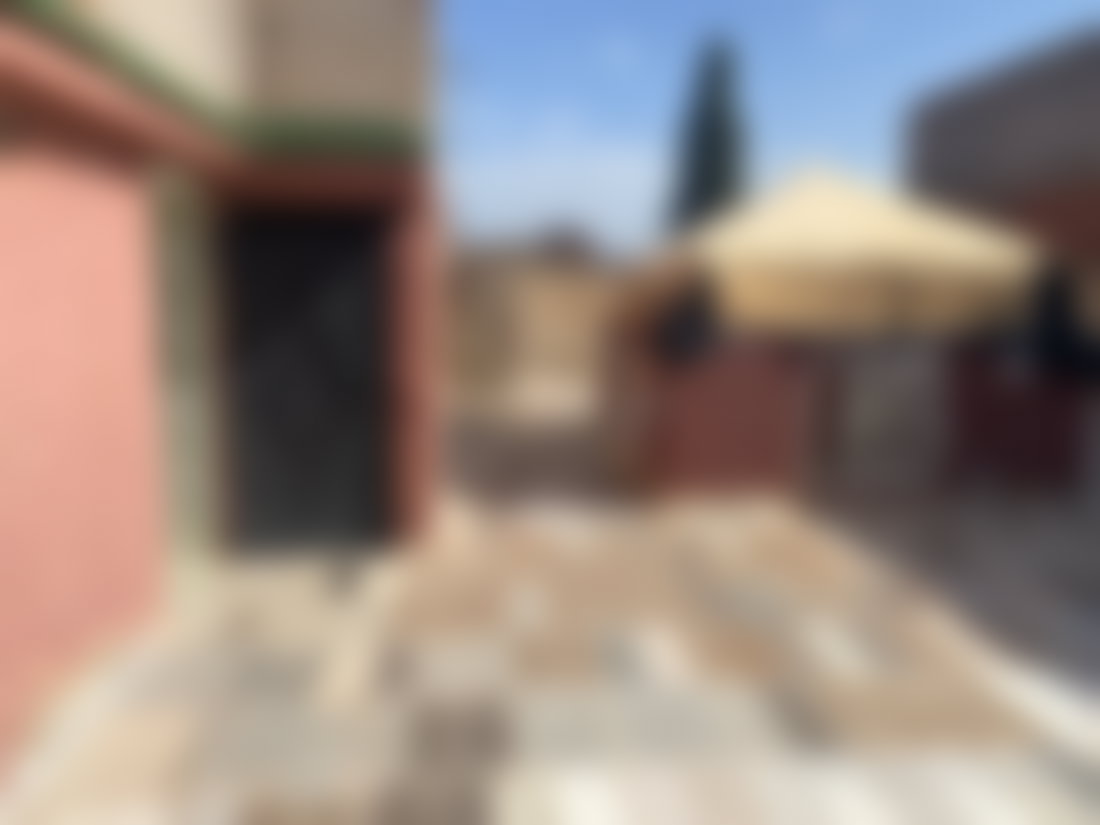 منزل تقليدي راقٍ للبيع بحي المشور مراكش