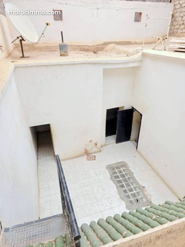 Riad à rénover titré Bab Doukkala Accès voiture — 3