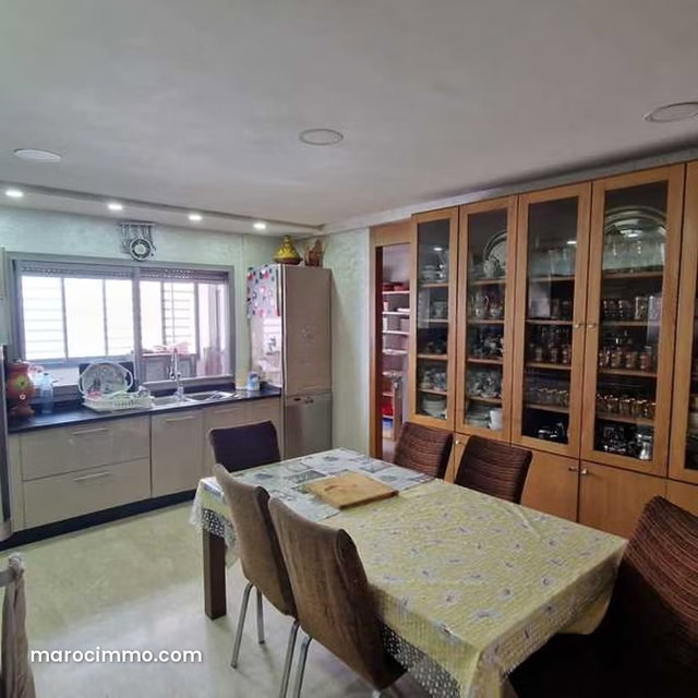 Appartement à Vendre de 159.0 m² à Casablanca, Ferme Bretonne — 5