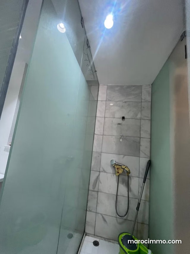 Apartment for rent in Triangle d'Or. 1 bedroom with ground floor balcony. — 3
